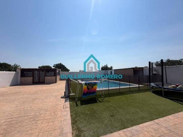 Casa Rural en venta en La Puebla Del Río, Andalucía
