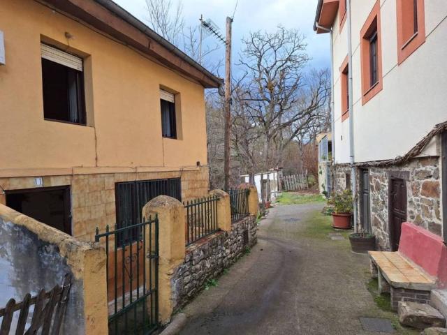 Casa Rural en venta en Lena, Asturias
