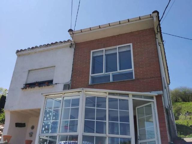 Casa Rural en venta en Lena