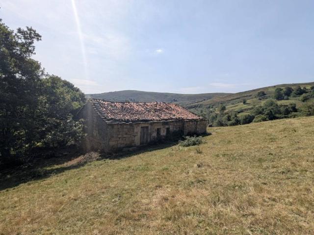 Casa Rural en venta en Luena, Cantabria
