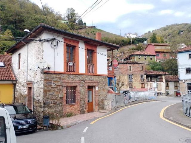 Casa Rural en venta en Mieres, Asturias