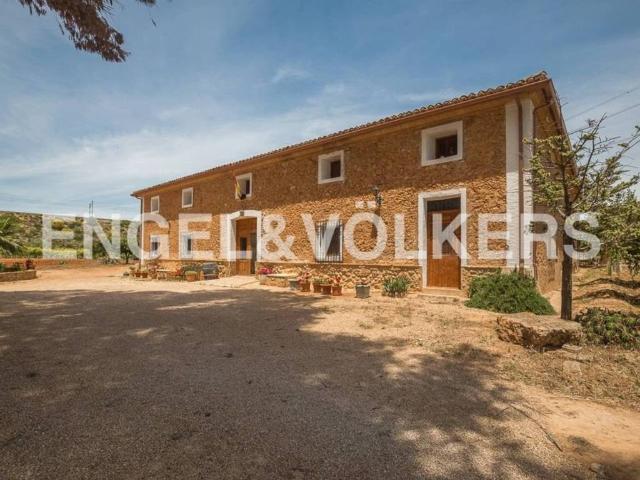 Casa en venta en Mogente