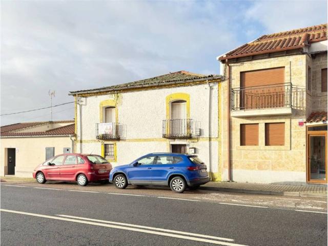 Casa Rural en venta en Mozárbez, Castilla y León