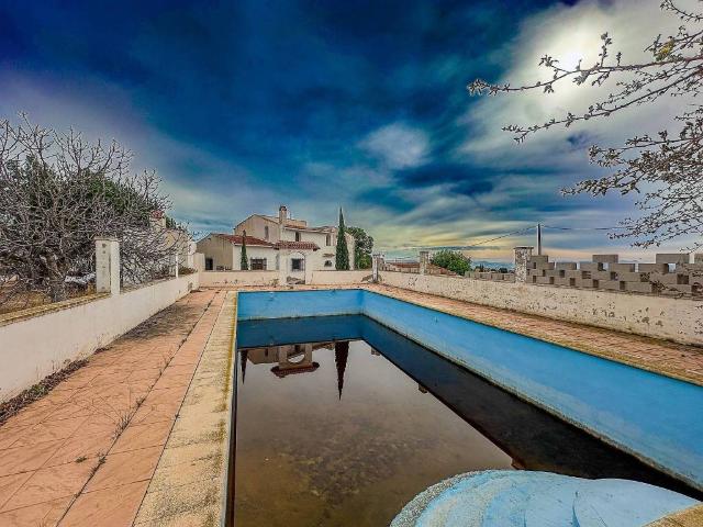 Casa Rural en venta en Novelda, Valencia
