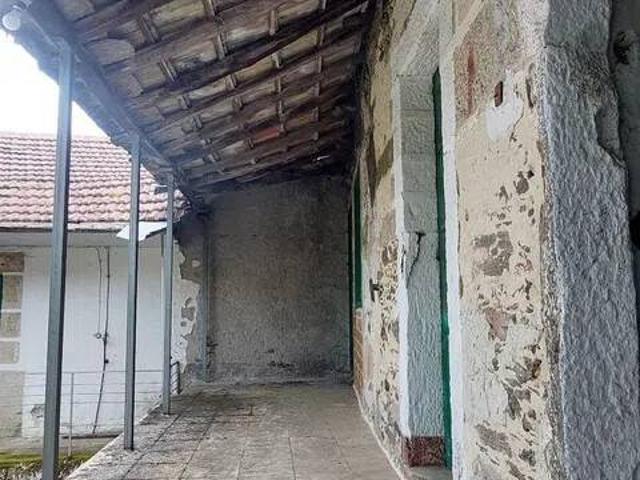 Casa Rural en venta en Parada de Labiote, O Carballiño