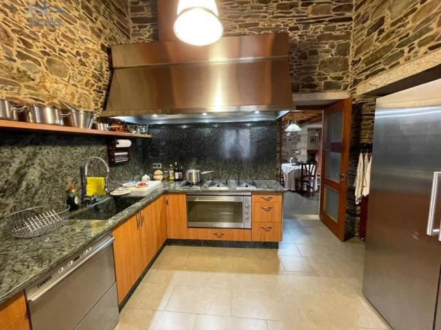 Casa Rural en venta en Ordes, Galicia