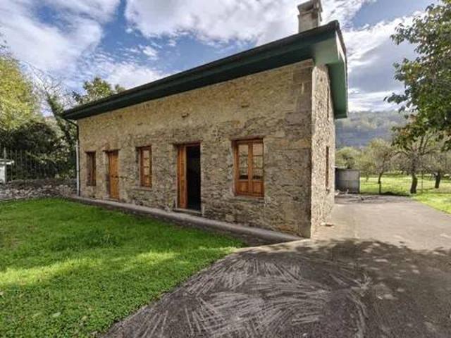 Casa Rural en venta en Oviedo, Asturias