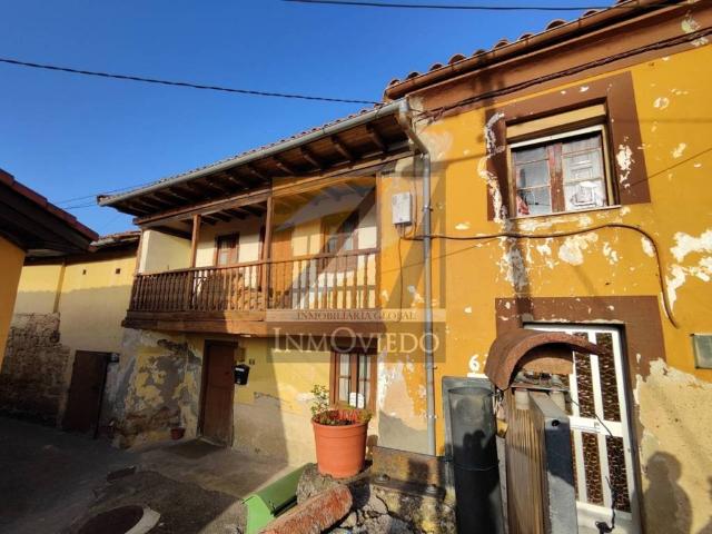 Casa Rural en venta en Oviedo, Asturias