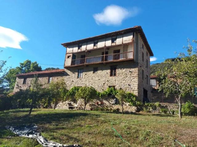 Casa Rural en venta en Pesaguero, Cantabria
