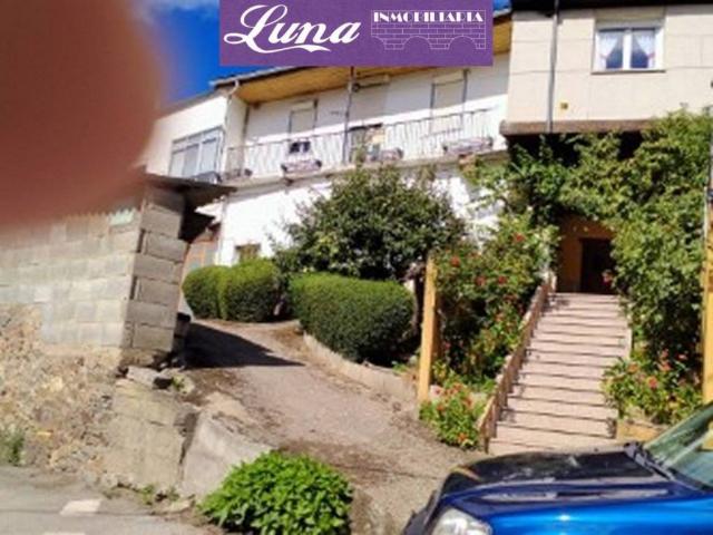 Casa Rural en venta en Ponferrada