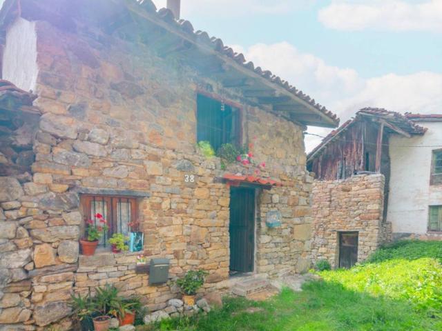 Casa en venta en Proaza