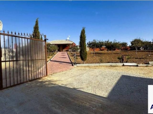 Casa Rural en venta en Mazarambroz, Castilla-La Mancha