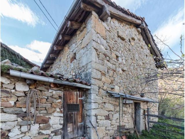 Casa Rural en venta en Murieḷḷos, Quirós