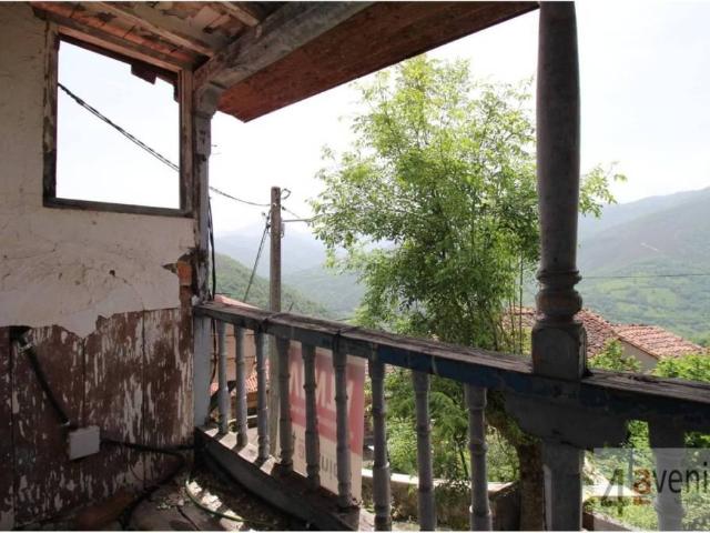 Casa Rural en venta en Quirós, Asturias