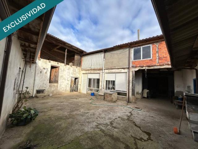 Casa Rural en venta en Riego De La Vega, Castilla y León