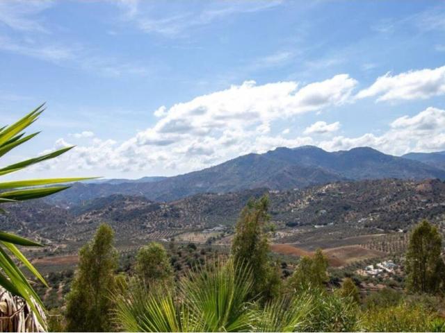 Casa Rural en venta en Riogordo, Málaga