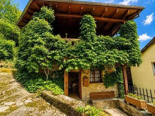 Casa Rural en venta en Riosa, Asturias