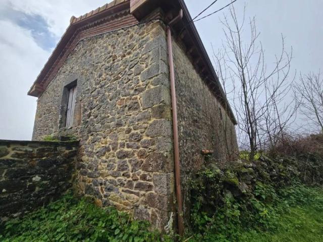 Casa Rural en venta en Ruesga, Cantabria