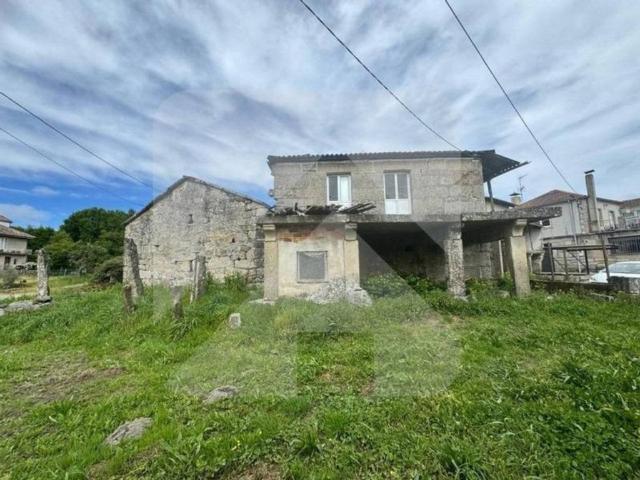 Casa Rural en venta en San Cristovo de Cea, O Carballiño