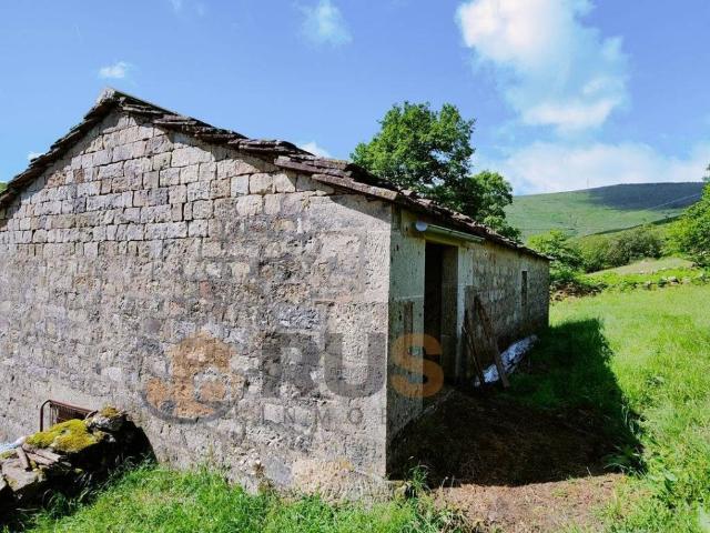 Casa Rural en venta en San Pedro Del Romeral, Cantabria