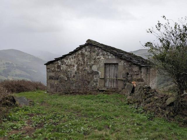 Casa Rural en venta en San Pedro Del Romeral, Cantabria