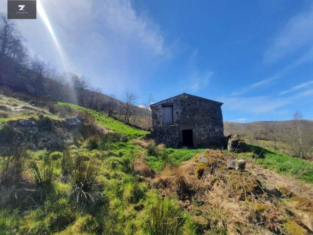 Casa Rural en venta en San Roque De Riomiera, Cantabria