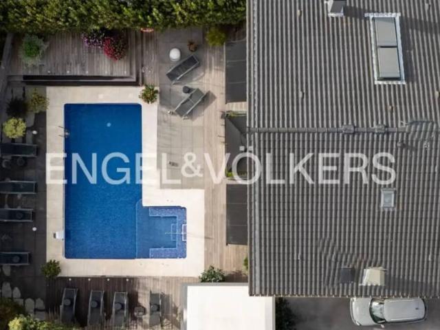 Casa Rural en venta en Donostia-san Sebastián, Guipúzcoa