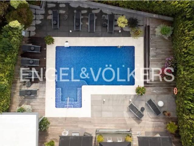Casa Rural en venta en Donostia-san Sebastián, Guipúzcoa