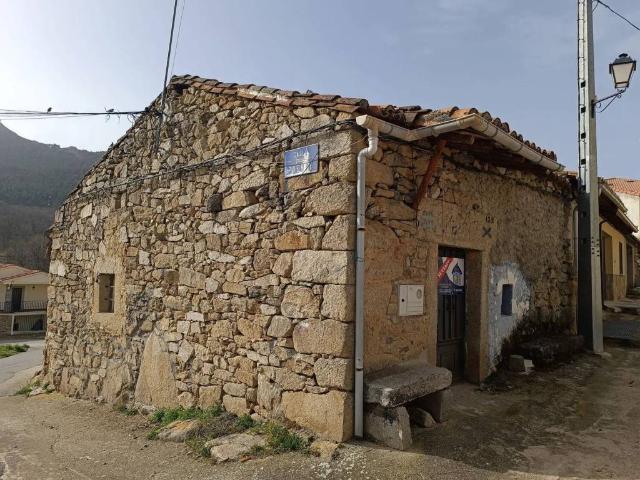 Casa Rural en venta en Santiago Del Tormes, Castilla y León