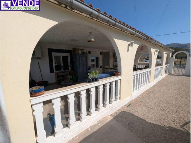 Casa Rural en venta en l'Alt Vinalopó / El Alto Vinalopó, Valencia