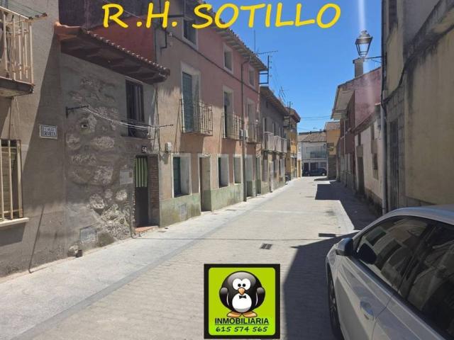 Casa Rural en venta en Sotillo De La Adrada