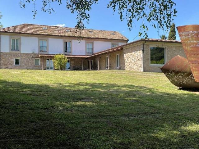 Casa Rural en venta en Santiago, Galicia