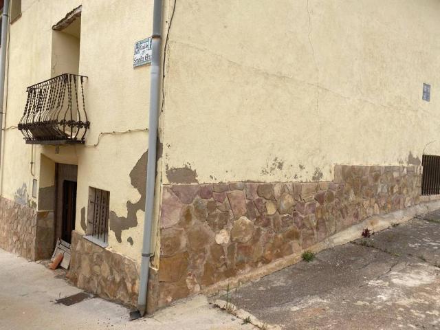 Casa Rural en venta en Allueva, Aragón