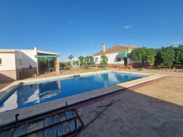 Casa Rural en venta en Umbrete, Sevilla