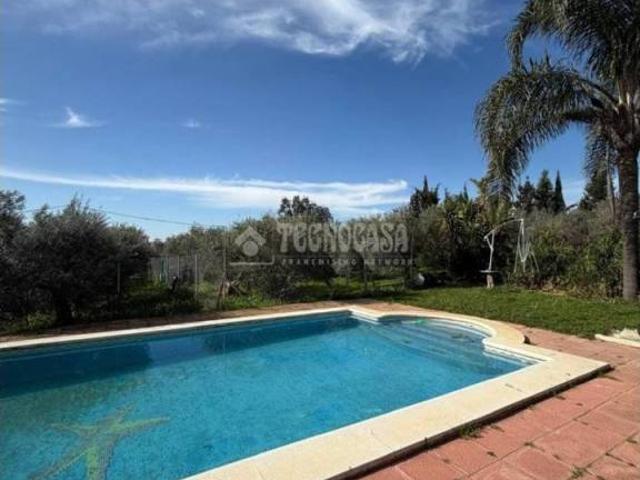Casa Rural en venta en Utrera, Andalucía