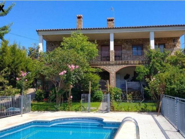 Casa Rural en venta en Valencia De Alcántara, Extremadura