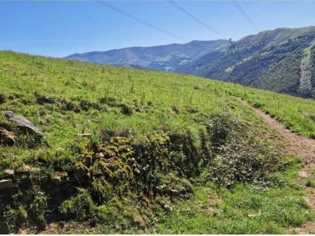 Casa Rural en venta en Vega De Pas, Cantabria