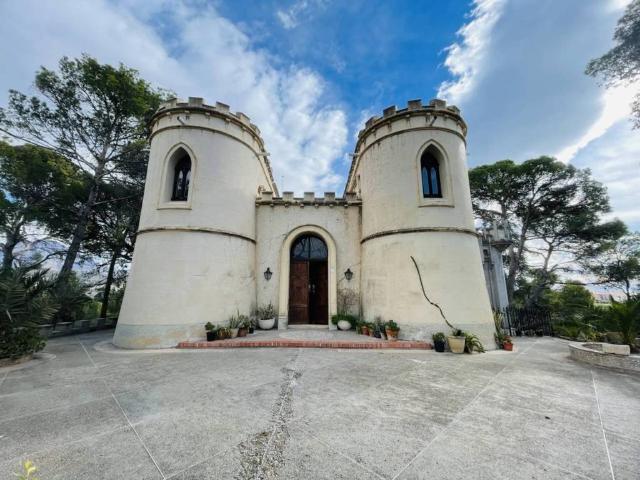 Casa Rural en venta en Villajoyosa, Valencia