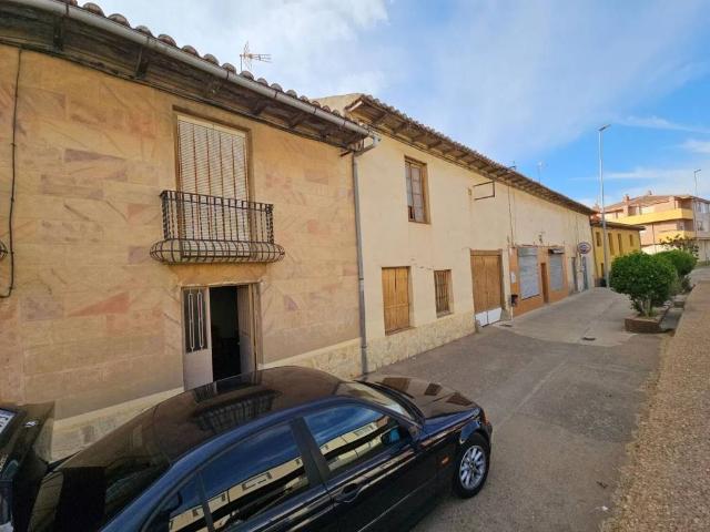 Casa Rural en venta en Villaquejida, Castilla y León