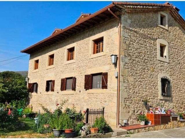 Casa Rural en venta en Villarcayo De Merindad De Castilla La Vieja, Castilla y León
