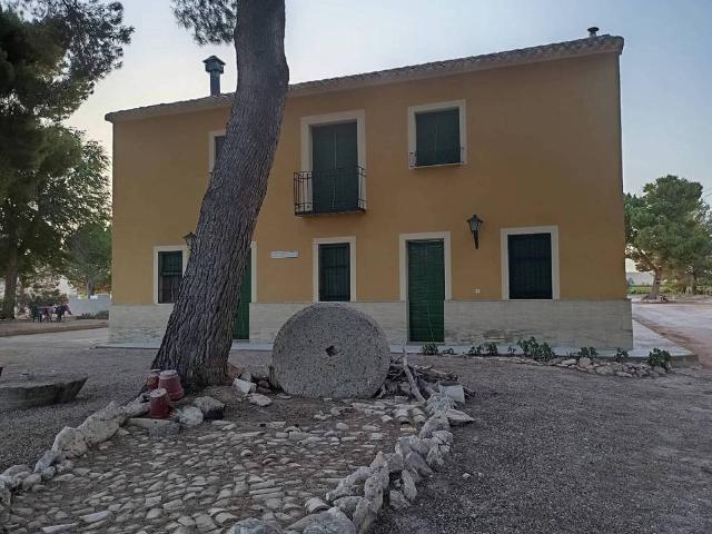 Casa Rural en venta en Yecla