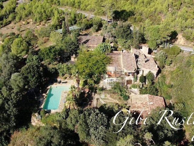 Casa Rural en venta en Alt Empordà, Catalunya