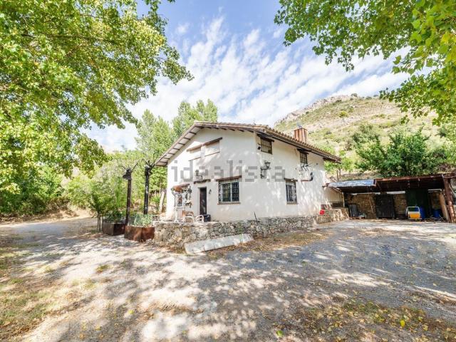 Casa Rural en venta en Cogollos De La Vega, Granada