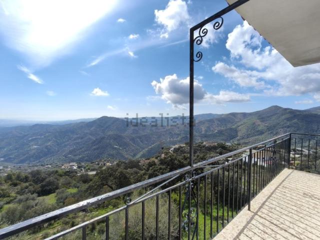 Casa Rural en venta en Las Encinillas, La Axarquía