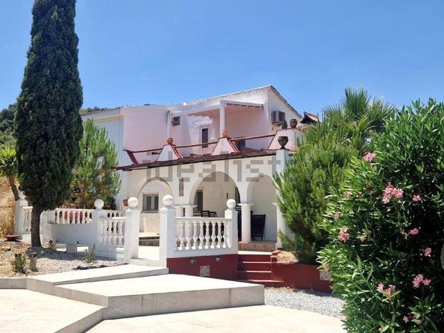 Casa Rural en venta en El Olivar, La Axarquía