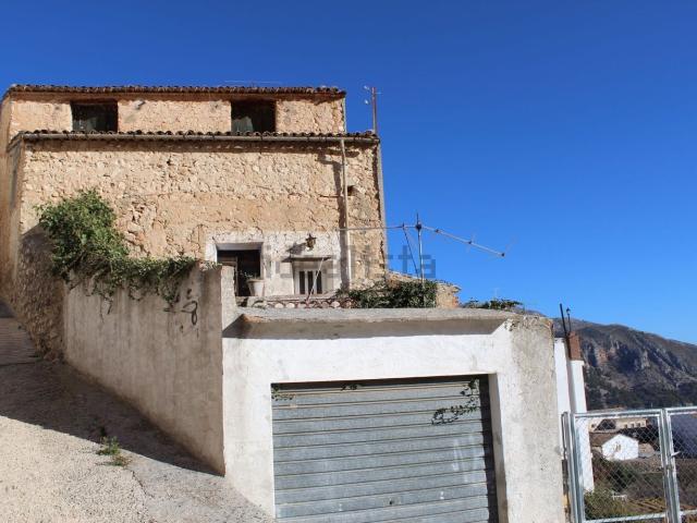 Casa Rural en venta en Confrides