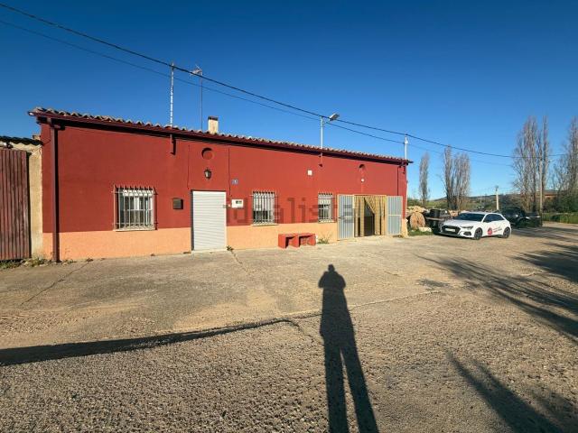 Casa Rural en venta en Fuentespreadas, Castilla y León