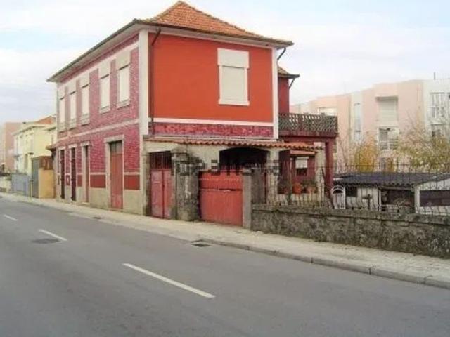 Quinta venda em Gondivai, Custóias