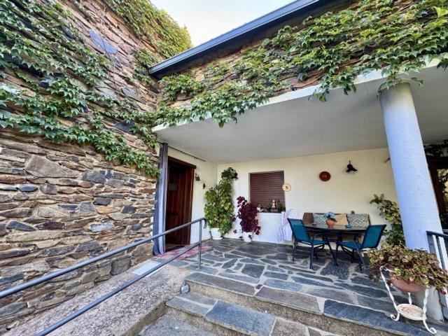 Casa Rural en venta en Valencia De Alcántara, Extremadura