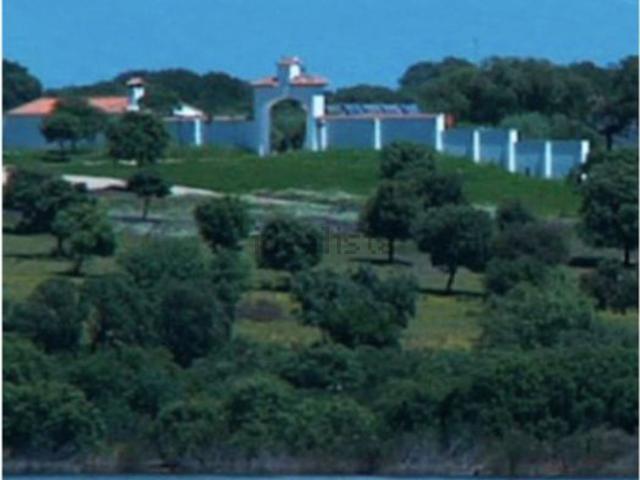 Casa Rural en venta en El Gordo, Extremadura